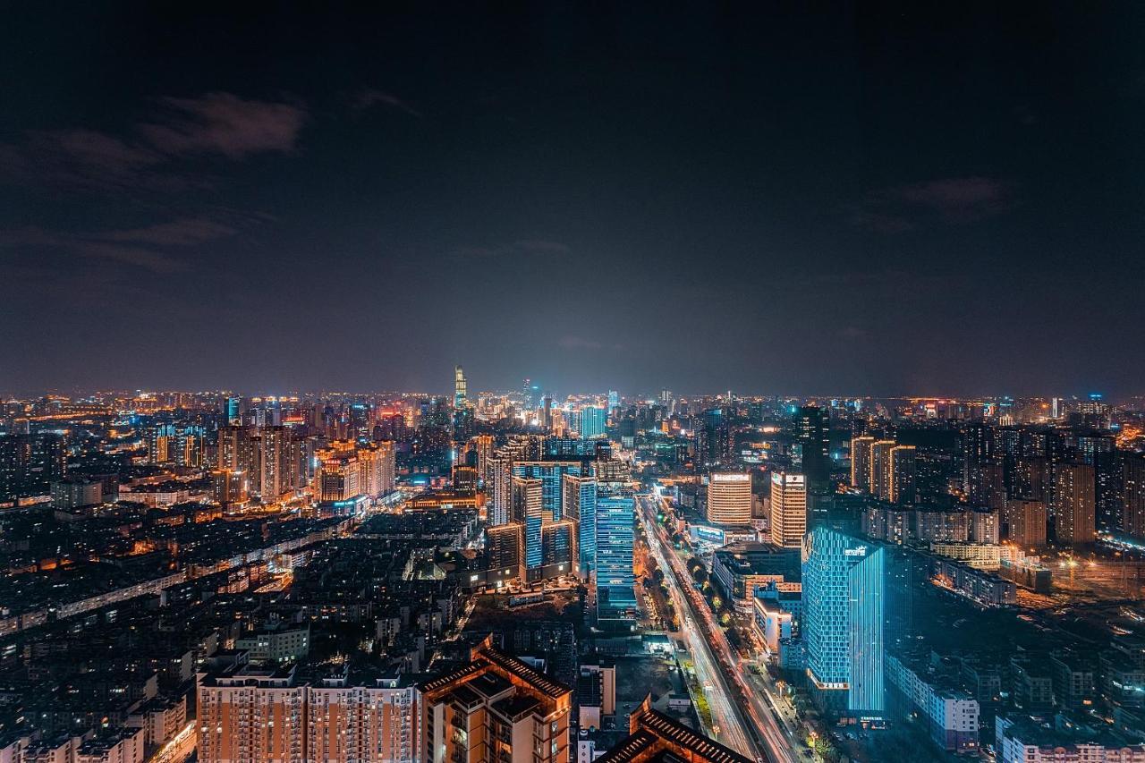 Kunming Hotel High Sky View Apartment Exteriör bild